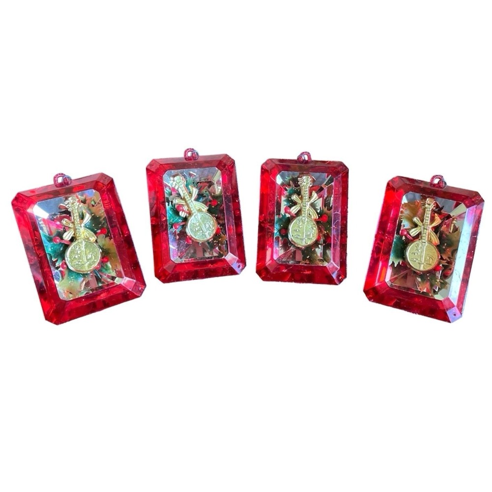Vintage JewelBrite Diorama Christmas Ornaments Banjos Set of 4 Size 3" x 2"